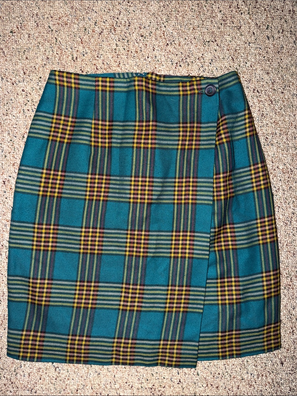 Casual Corner Teal Plaid Mini Skirt with Yellow & Black Accents